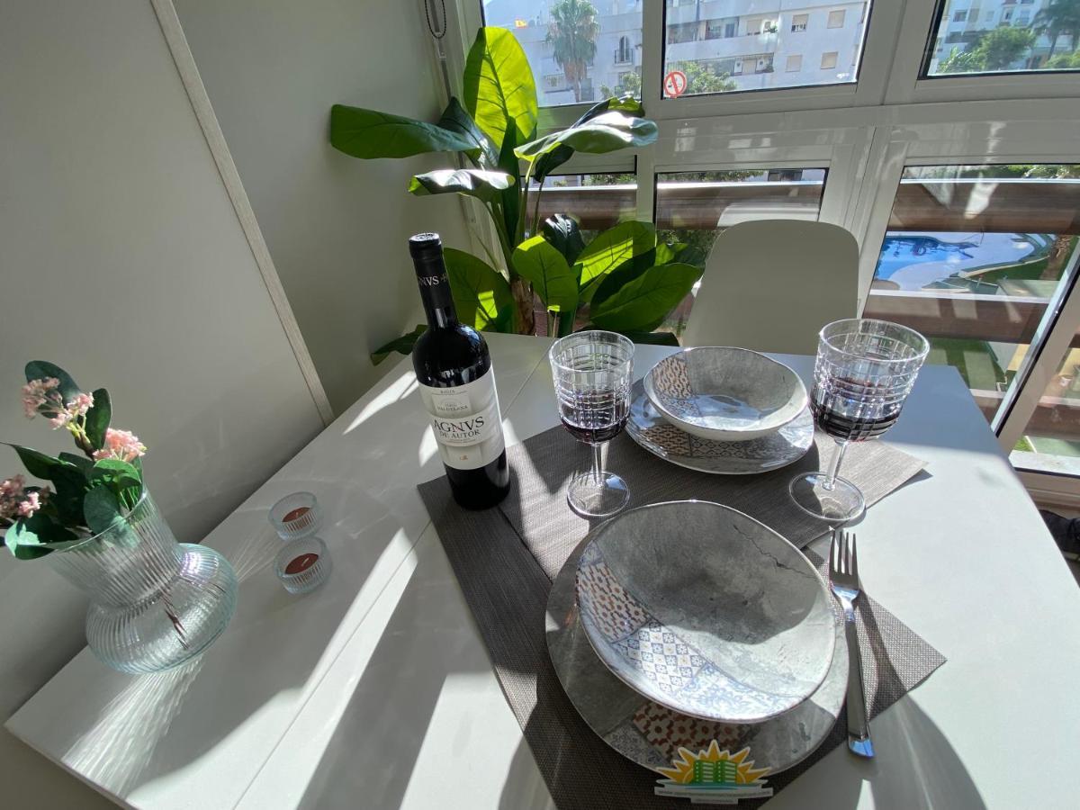 Apartamentos Naciones Playa, La Paloma Benalmadena Ngoại thất bức ảnh