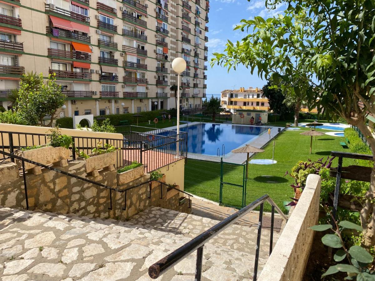 Apartamentos Naciones Playa, La Paloma Benalmadena Ngoại thất bức ảnh